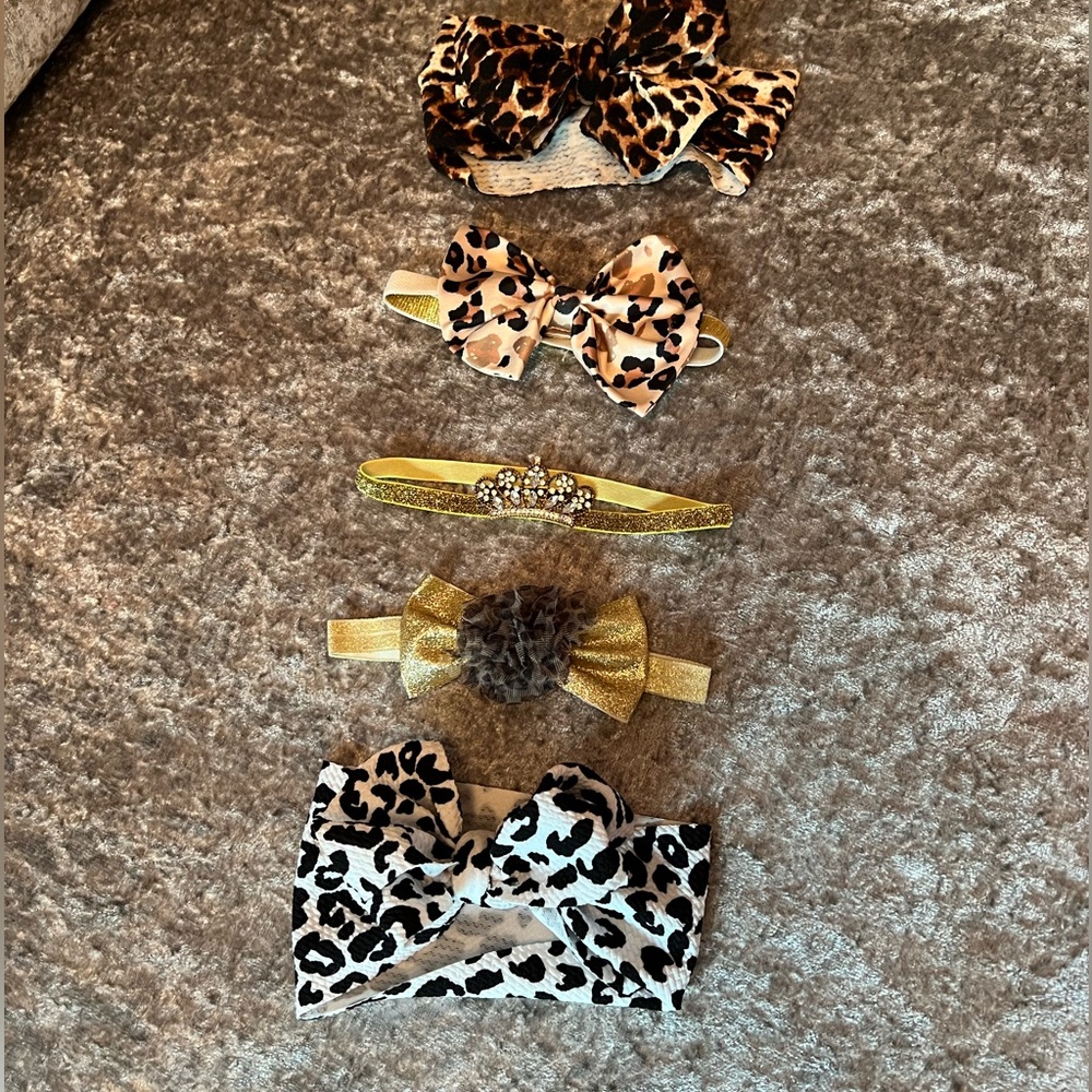 5 Assorted girls baby/ toddler headbands